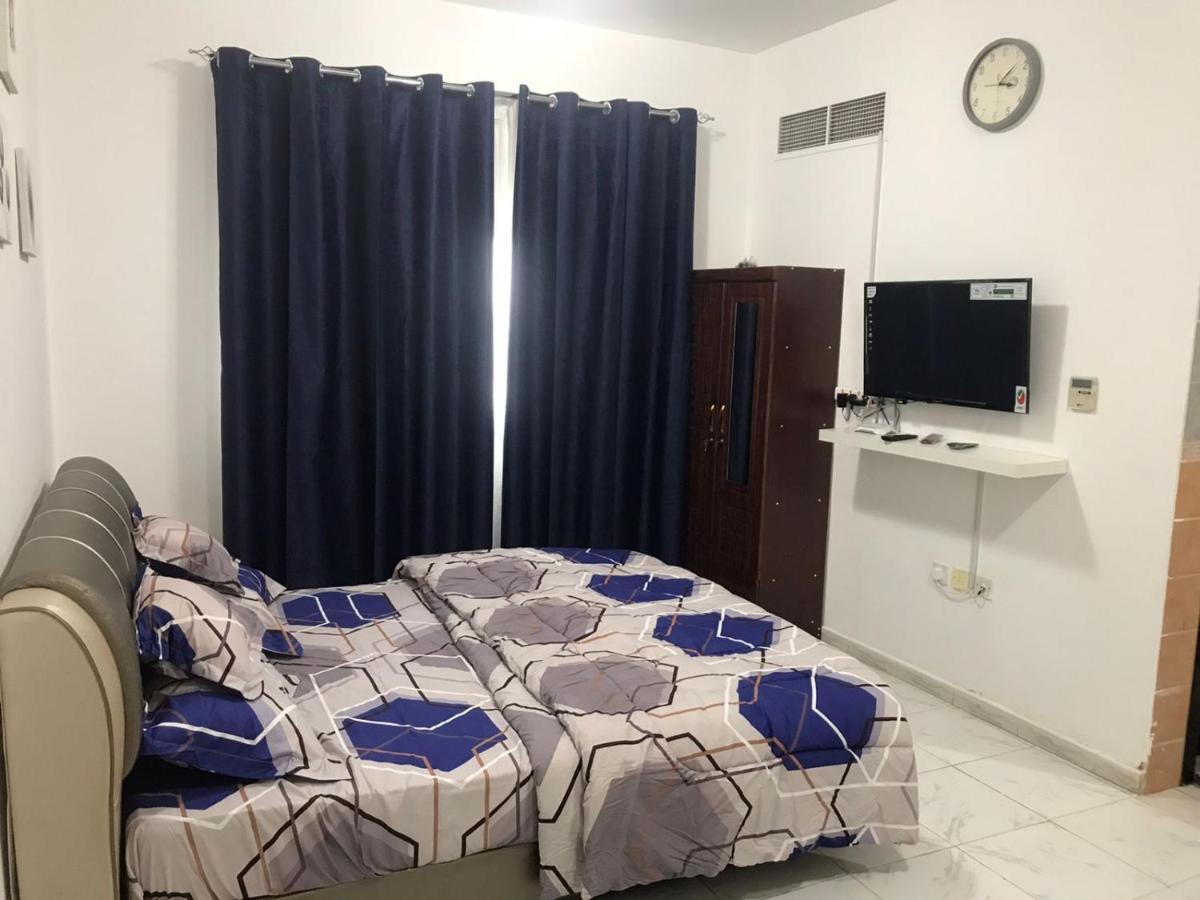 Apartment In Ajman,Furnished Studio Экстерьер фото